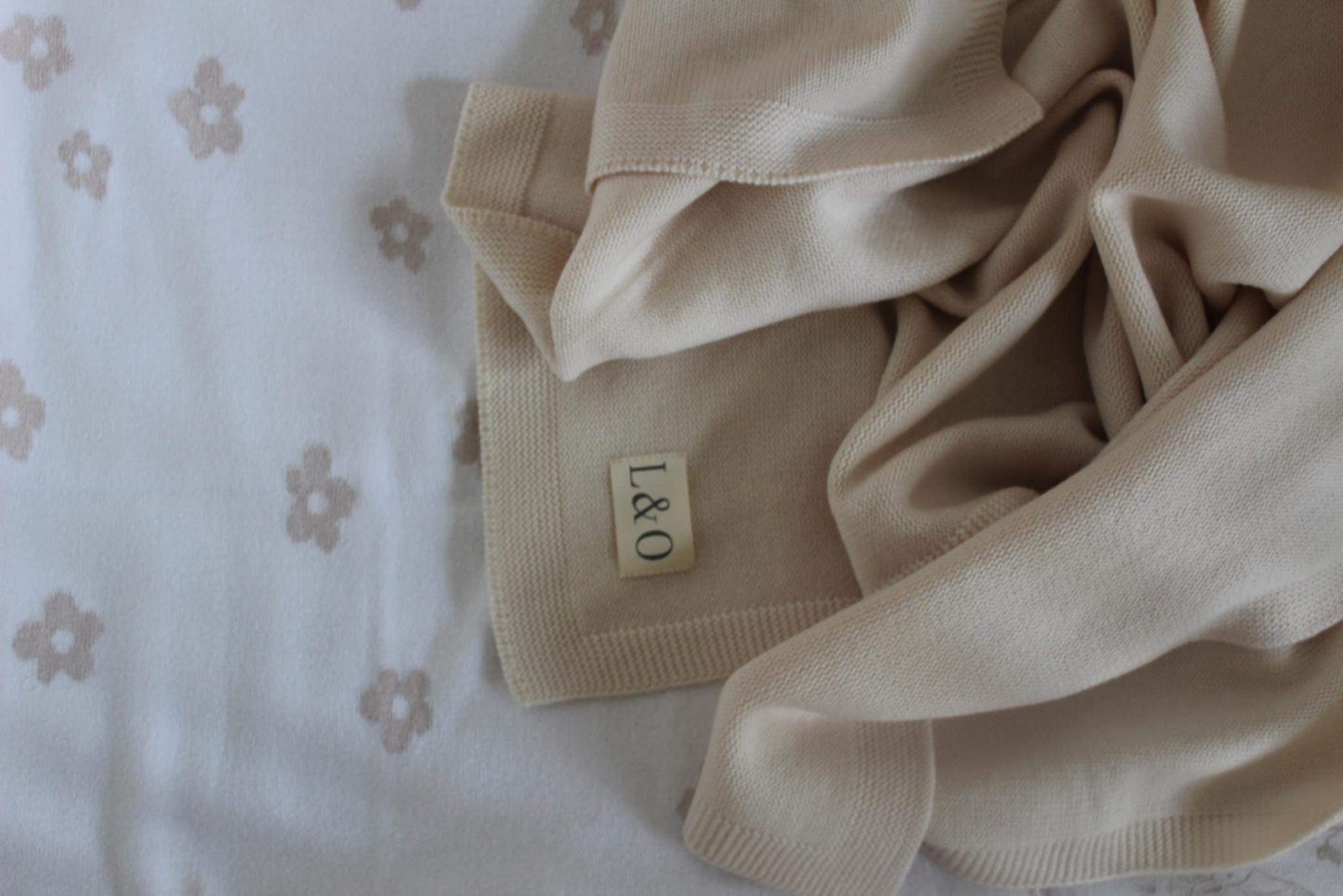 L&O Classic Merino Blanket
