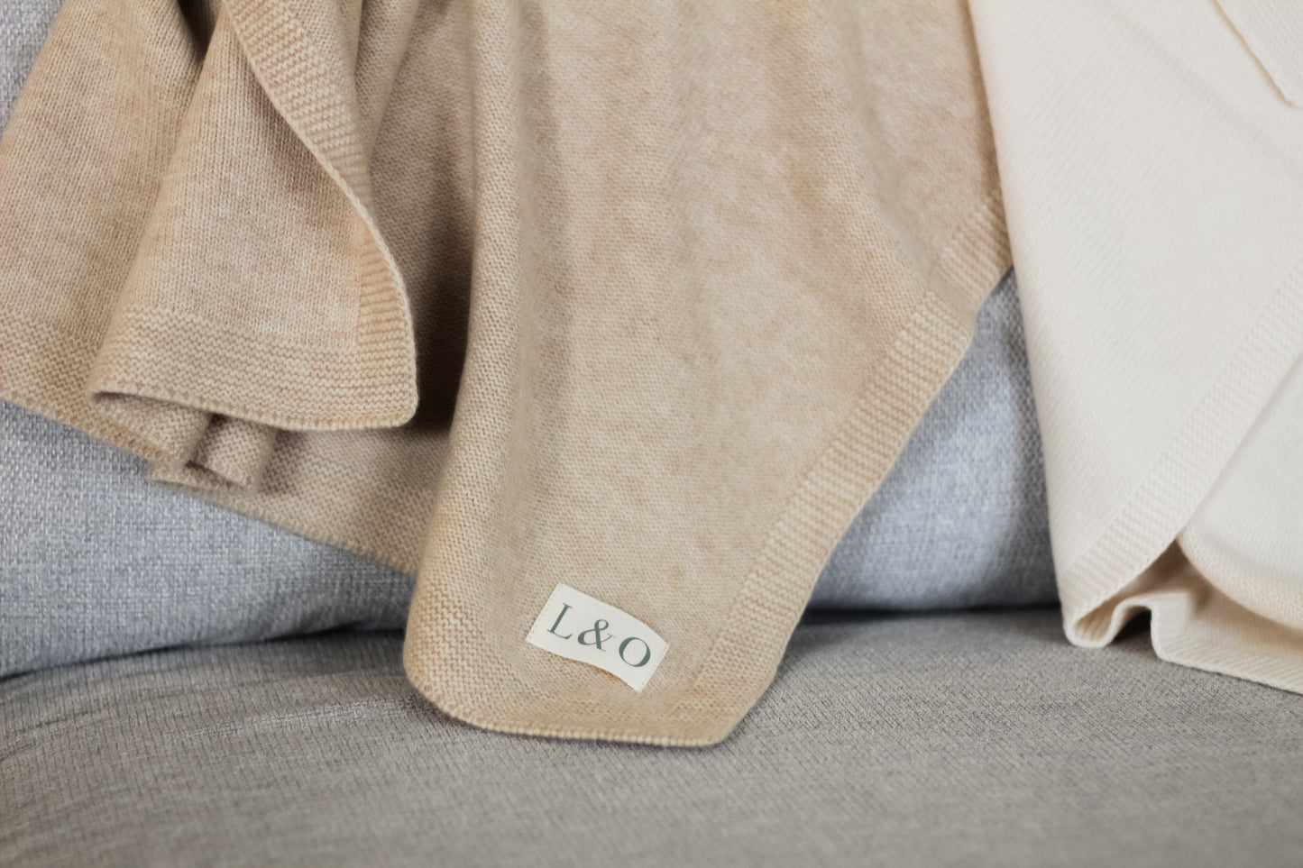 L&O Classic Merino Blanket